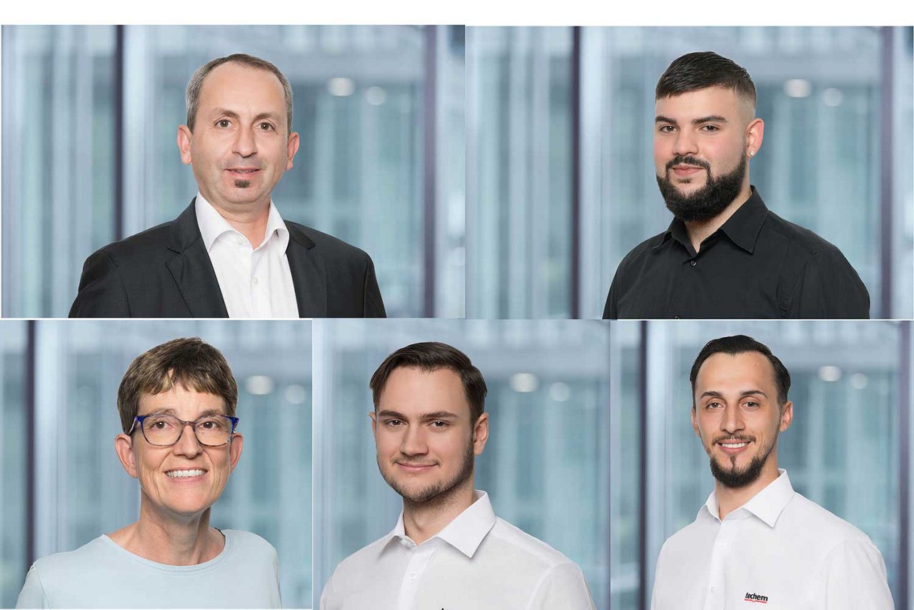 Collage d'images de collaborateurs individuels du service interne des ventes sur un fond de bureau flou.