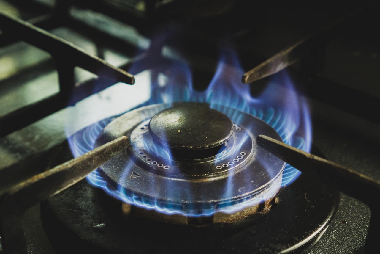 Brennende Gasherd-Flamme zum Kochen